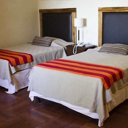 Terrazas Del Sol Apart-Hotel Lambare Екстер'єр фото